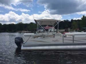 Sylvan Sunchaser pontoon rental 1